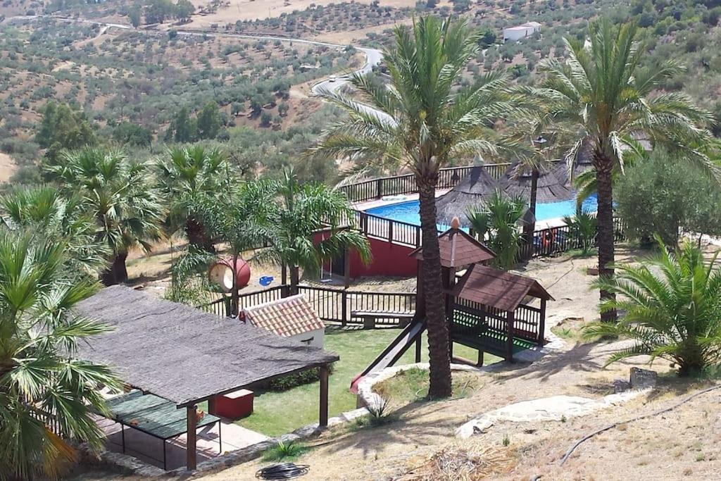 Tiny House 12M2 In Holiday Park With 55 M2 Pool Tolox Εξωτερικό φωτογραφία