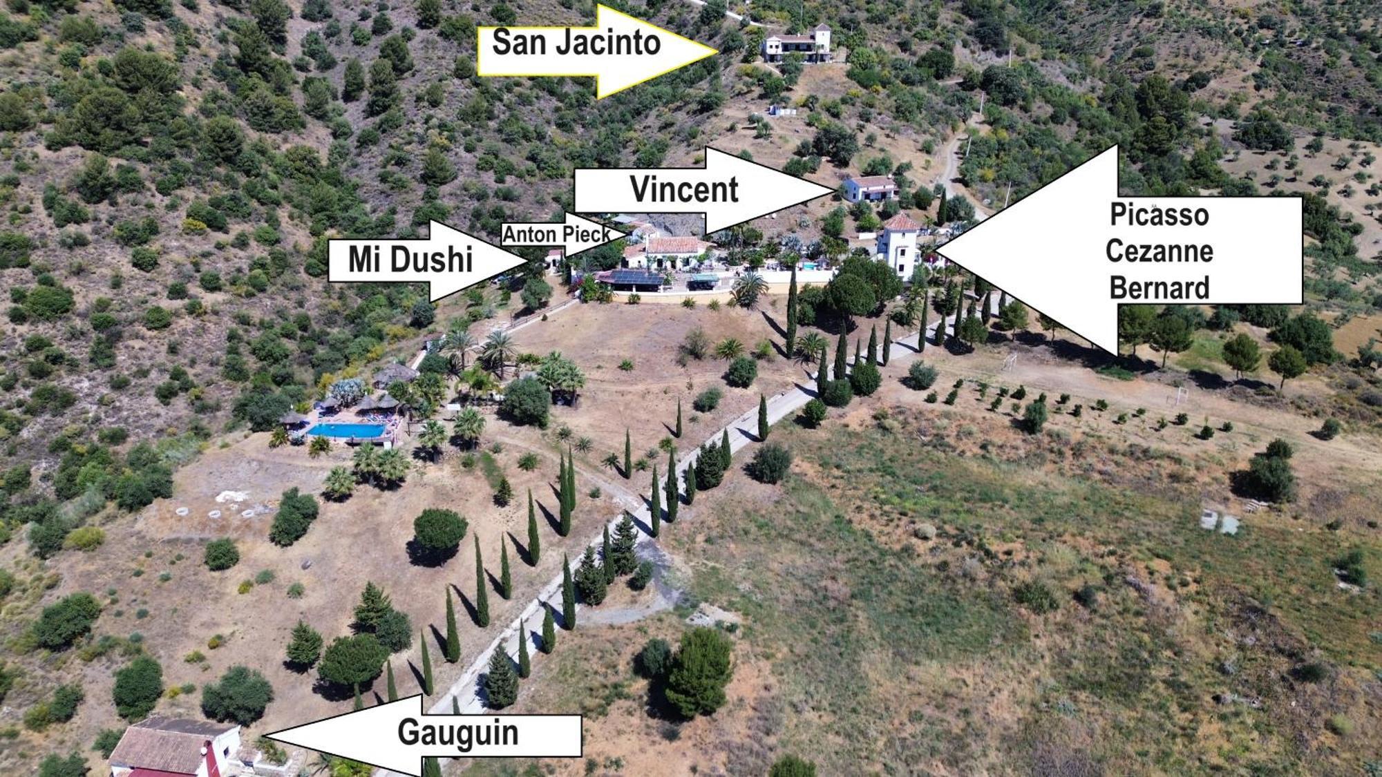 Tiny House 12M2 In Holiday Park With 55 M2 Pool Tolox Εξωτερικό φωτογραφία