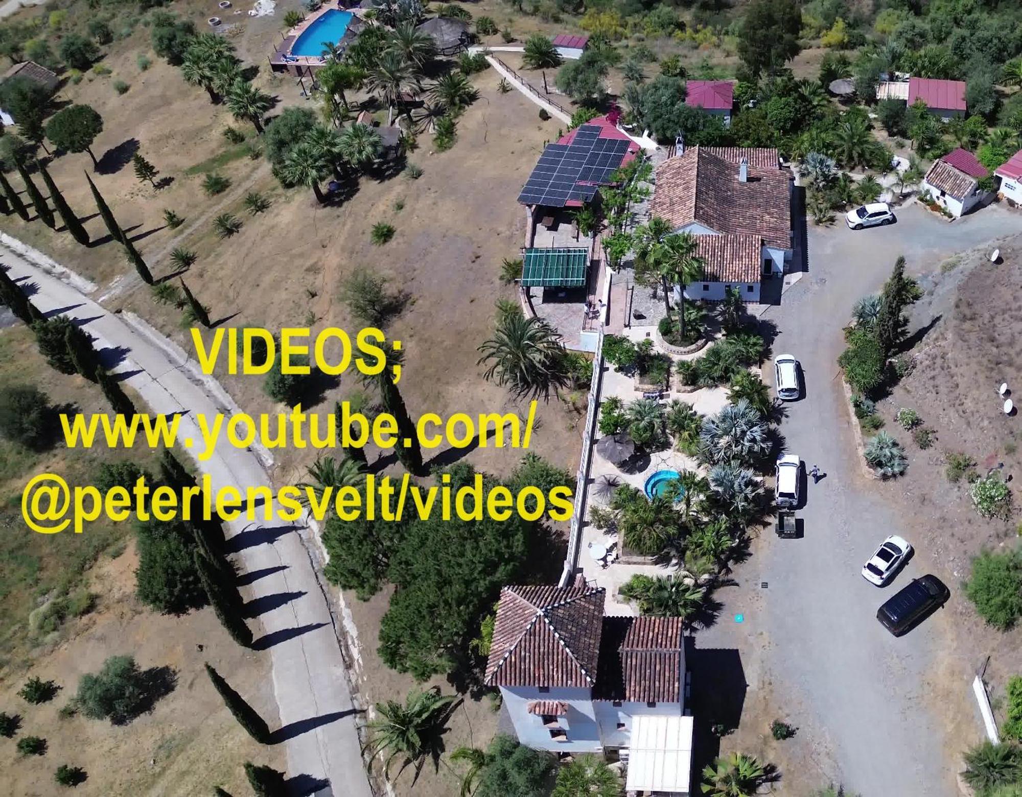 Tiny House 12M2 In Holiday Park With 55 M2 Pool Tolox Εξωτερικό φωτογραφία