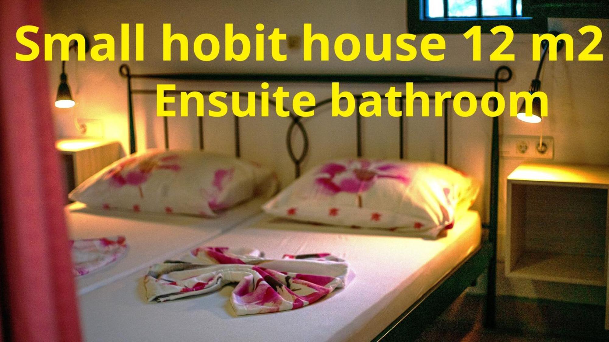 Tiny House 12M2 In Holiday Park With 55 M2 Pool Tolox Εξωτερικό φωτογραφία