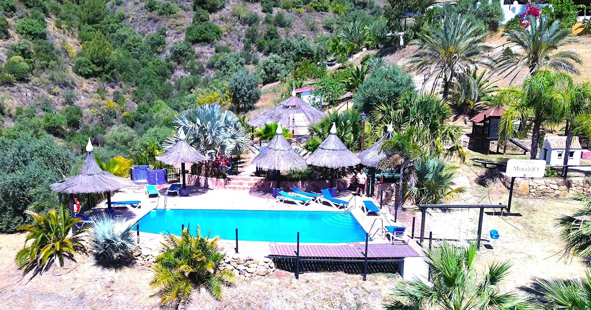 Tiny House 12M2 In Holiday Park With 55 M2 Pool Tolox Εξωτερικό φωτογραφία